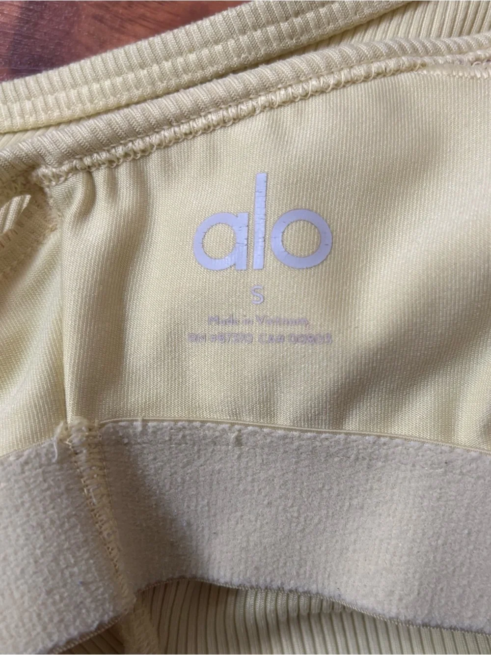 ALO Yoga brighten up